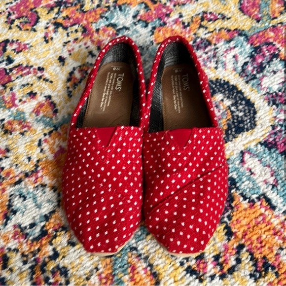 TOMS Red and White Polka Dot Flats Size 8 - Picture 4 of 5